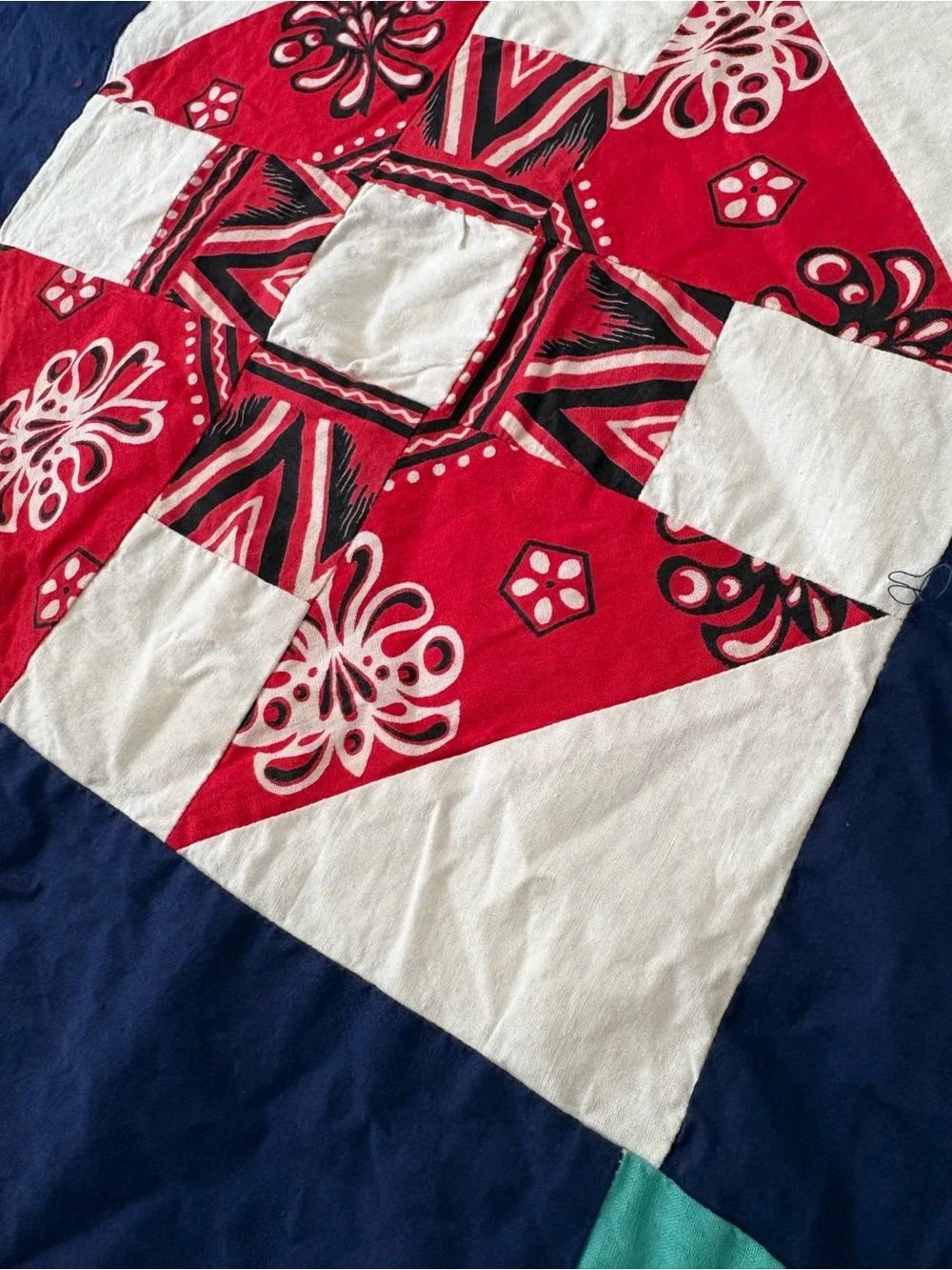 Vintage quilt top cutter upcycle projects cotton handmade machine stitched 85x72